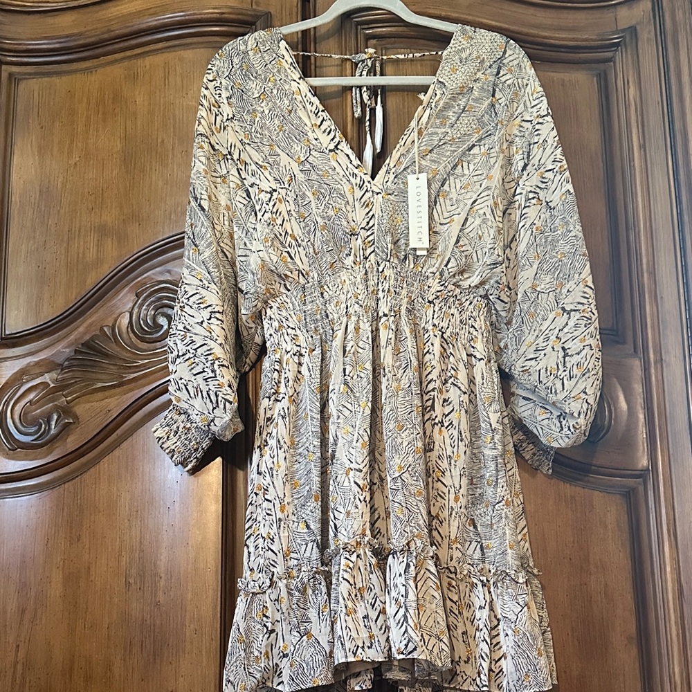 NEW Live Stitch Bohemian Print Ruffled Plunge Cold shoulder Open Back Sexy Dress